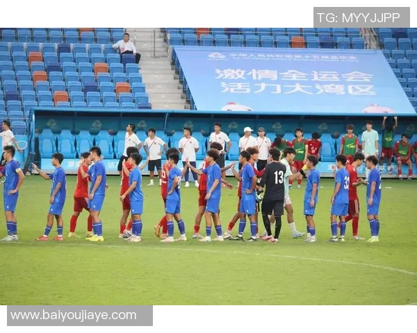 绿茵逐梦新时代中国足球崛起与世界强队同场竞技的壮丽征程